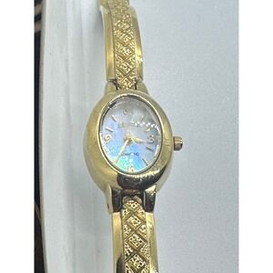 Elgin EG8074 Womens Gold Tone Diamond Mother of Pearl Dial Watch Japan Movt